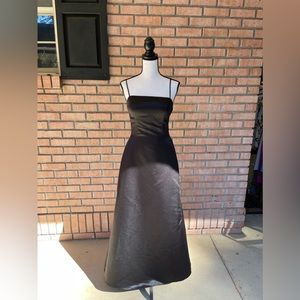 Bill Levkoff Classics Formal Gown - 4